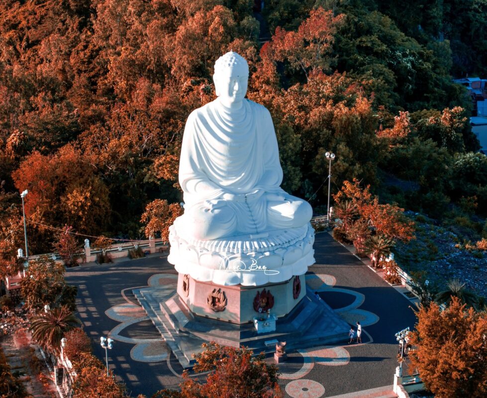 516738895 2307267703022014 4393227750796291839 n Long Sơn Tự Nha Trang – Ngôi chùa linh thiêng giữa lòng thành phố biển
