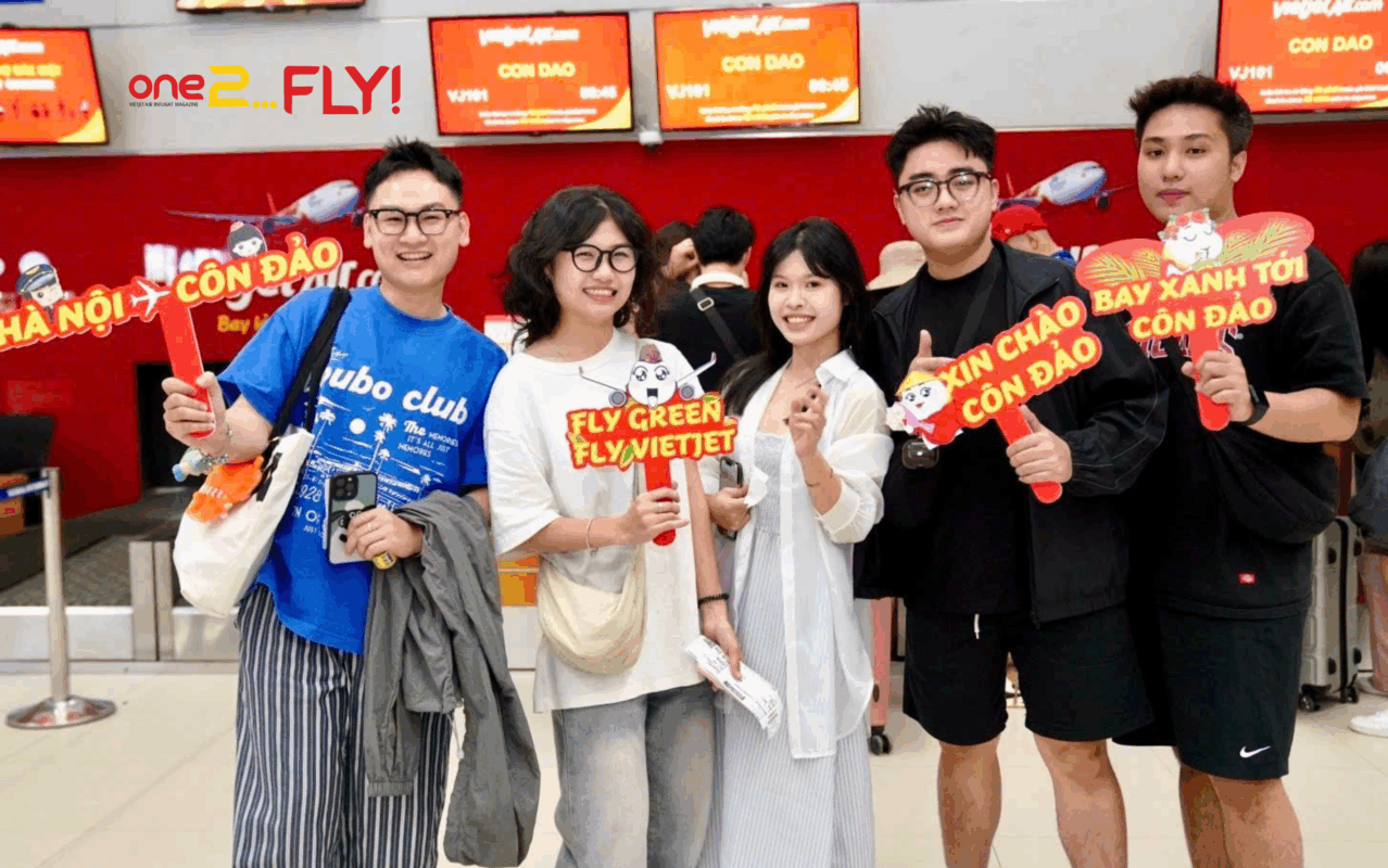 Hành khách đi lễ tâm linh tại Côn Đảo